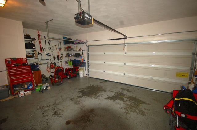 1457 Virginia Ridge Drive Hardy, VA 24101 - Photo 20 of 46 GARAGE
