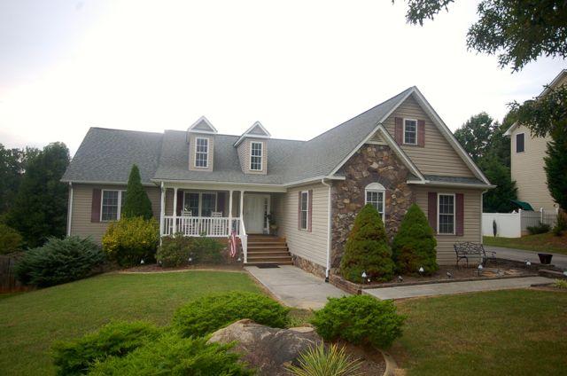 1457 Virginia Ridge Drive Hardy, VA 24101 - Photo 2 of 46 FRONT