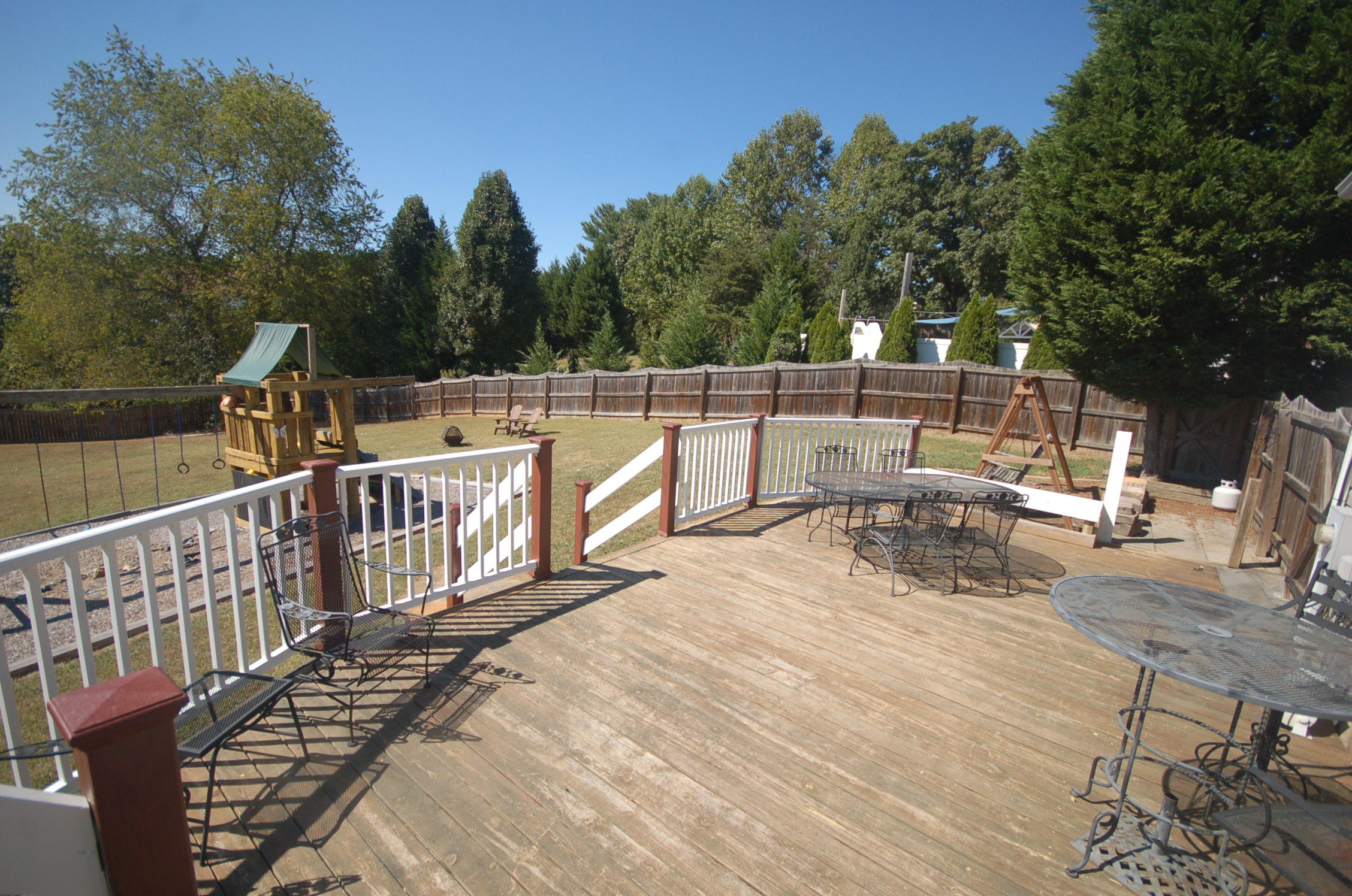 1457 Virginia Ridge Drive Hardy, VA 24101 - Photo 46 of 46 deck railing 4