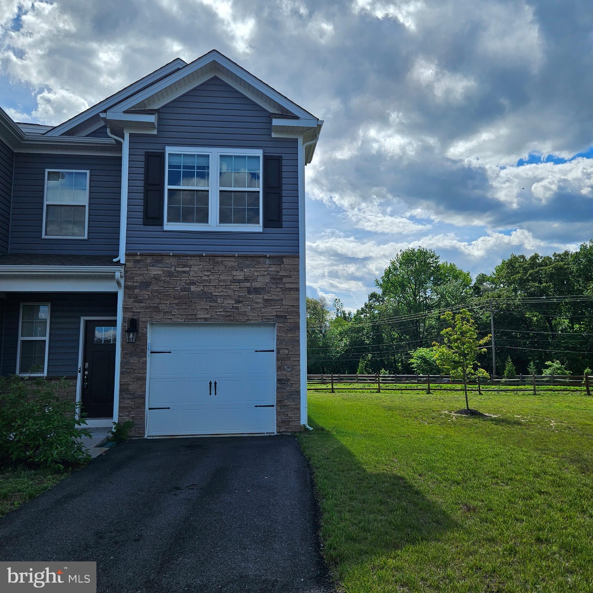 38 Peregrine Way Burlington, NJ 08016 - Photo 2 of 34 a view of a house with a yard