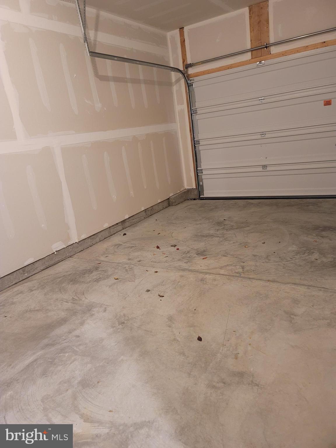 38 Peregrine Way Burlington, NJ 08016 - Photo 33 of 34 a view of small space