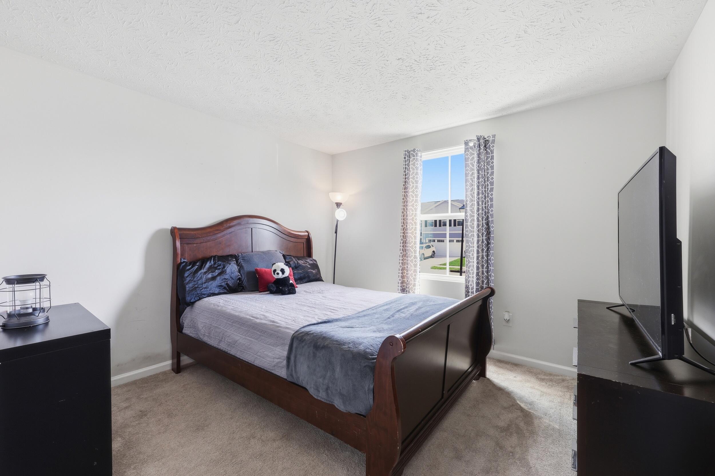 215 South Tuttle Road Springfield, OH 45505 - Photo 12 of 19 072A2947 (1)