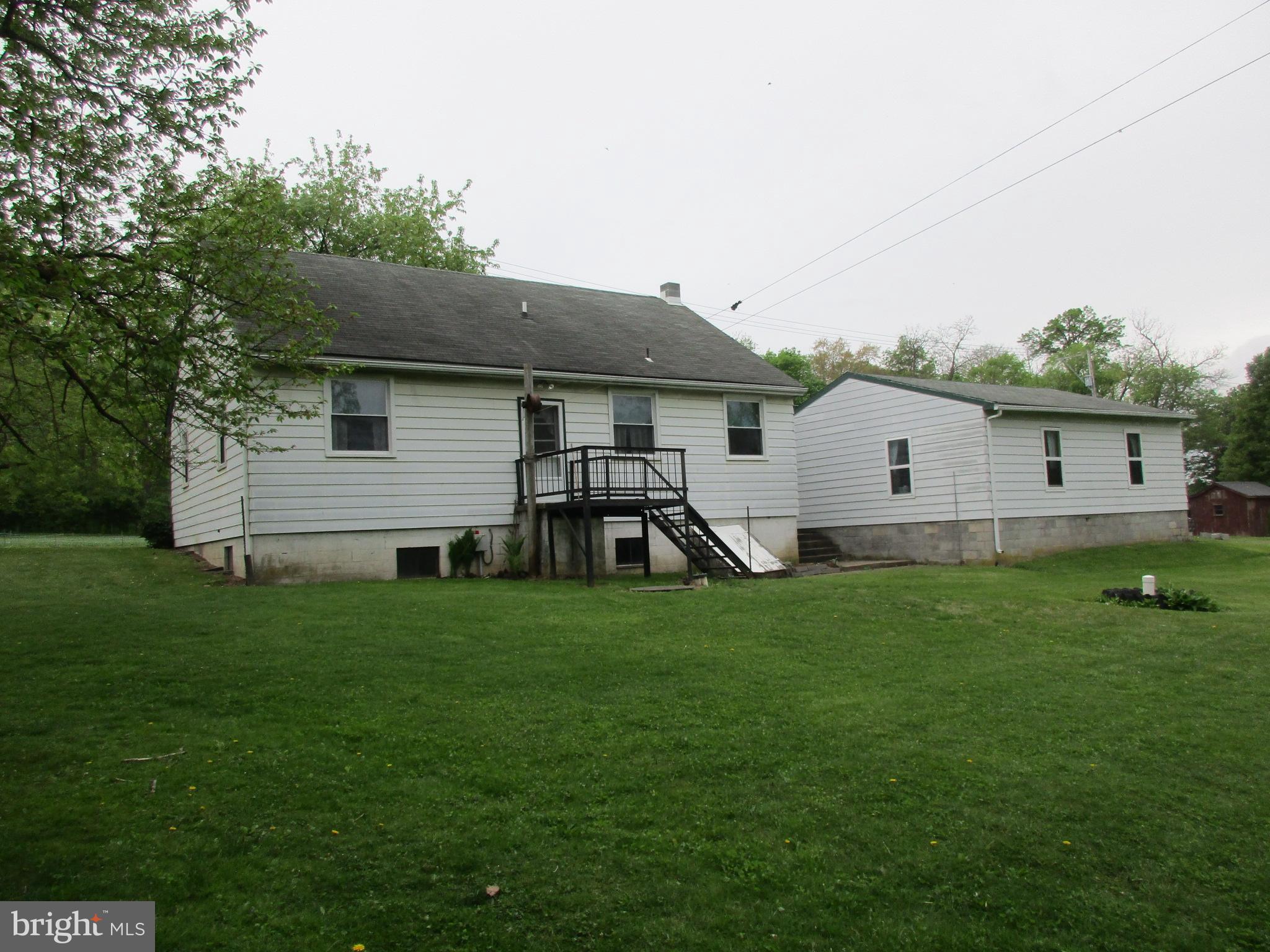 576 Red Run Road East Earl, PA 17519 - Photo 6 of 9 Gallery Image 6