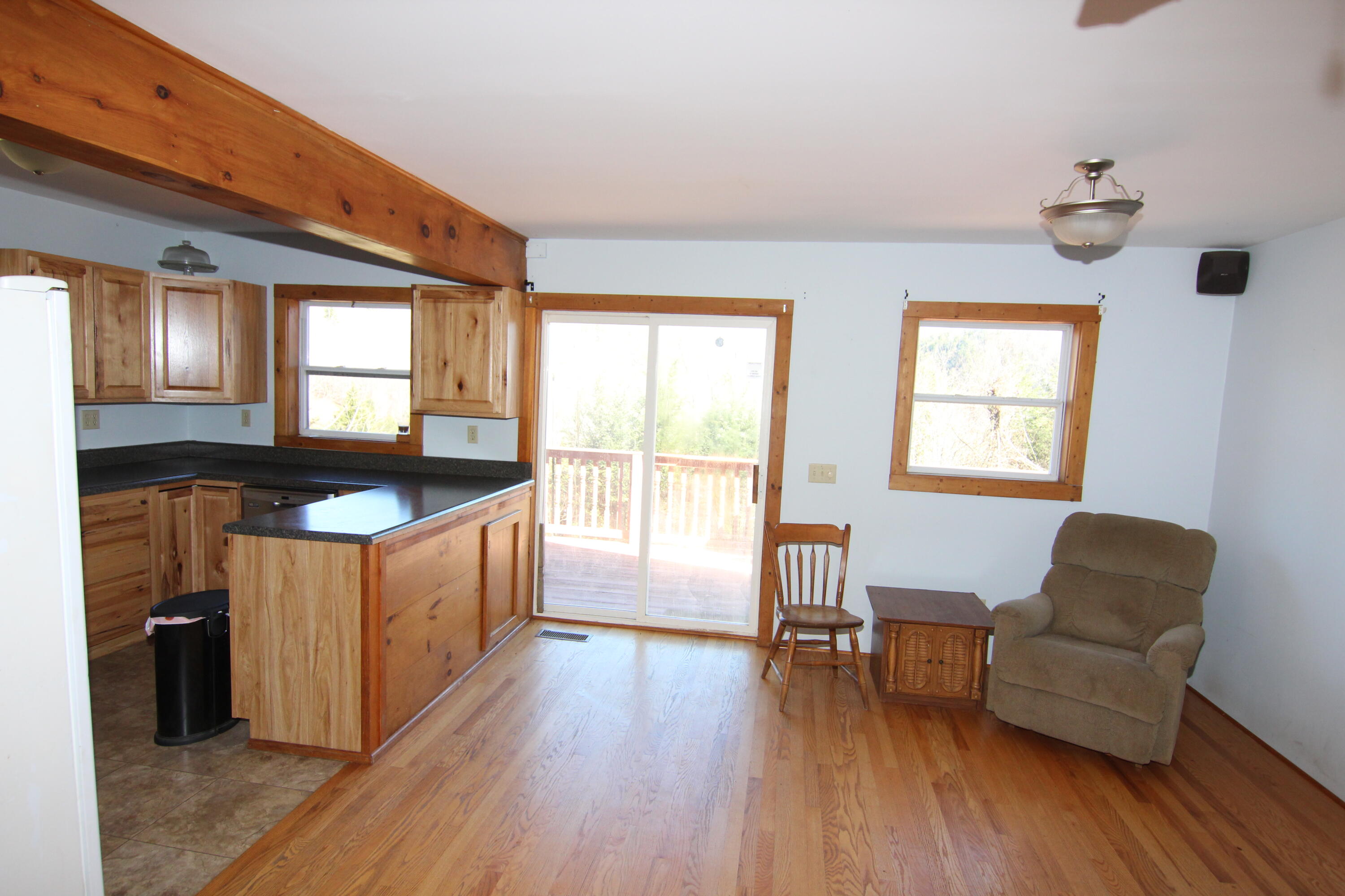 494 Tester Road Butler, TN 37640 - Photo 12 of 45 IMG_0077