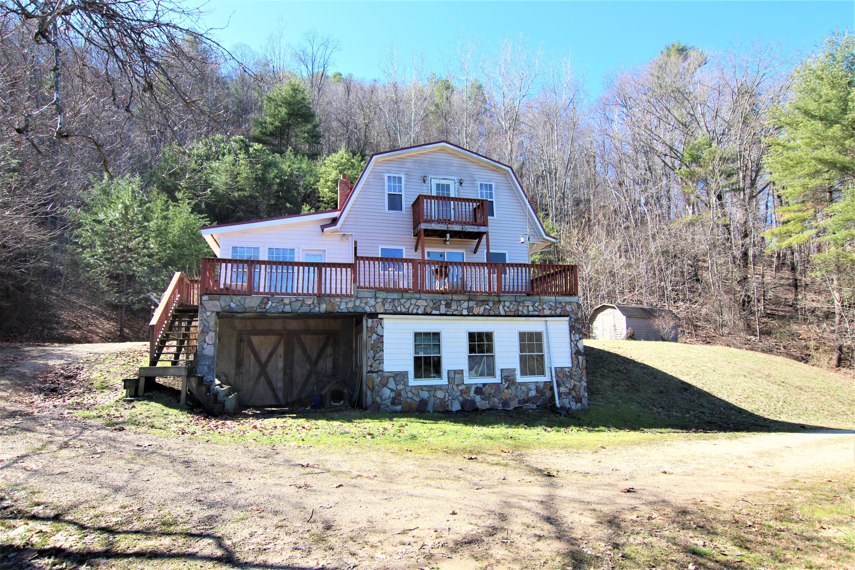 494 Tester Road Butler, TN 37640 - Photo 13 of 45 IMG_0136 (2)