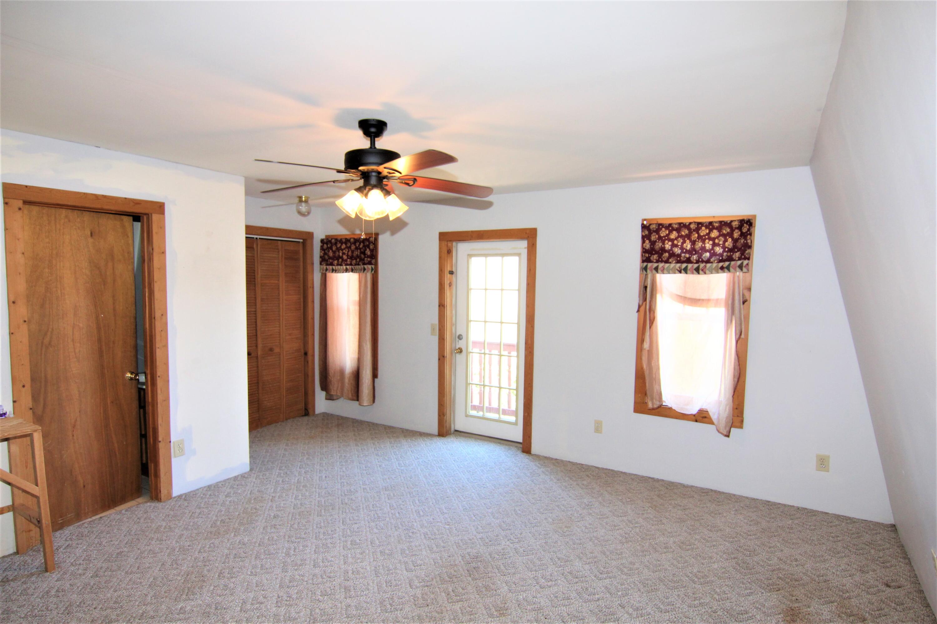 494 Tester Road Butler, TN 37640 - Photo 26 of 45 IMG_0096 (2)