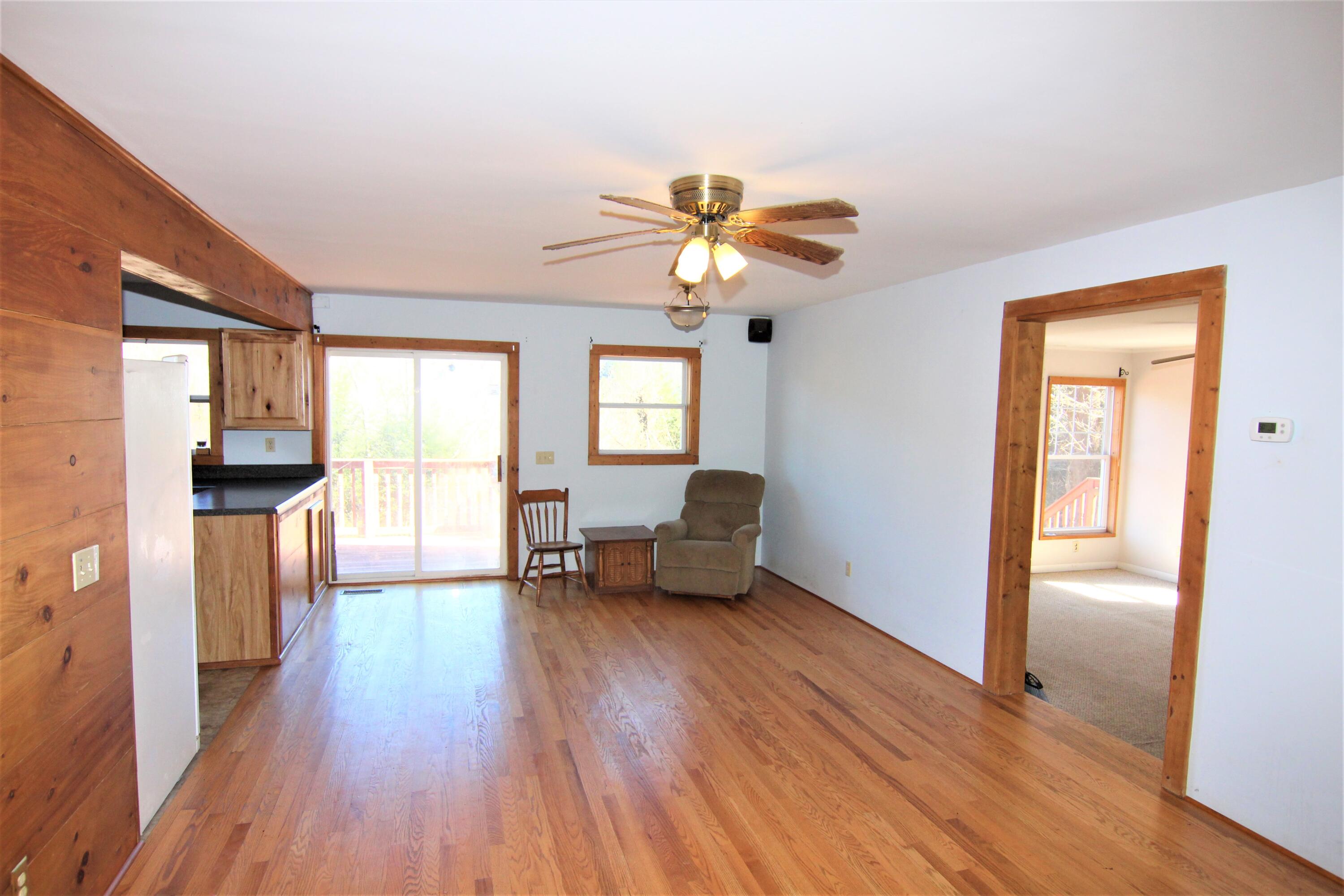 494 Tester Road Butler, TN 37640 - Photo 10 of 45 IMG_0075 (2)