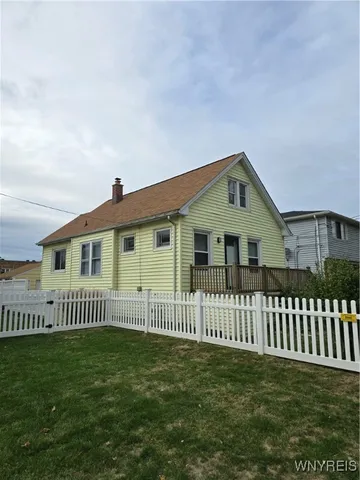$184,000 | 72 Dexter Street, Tonawanda, NY 14150