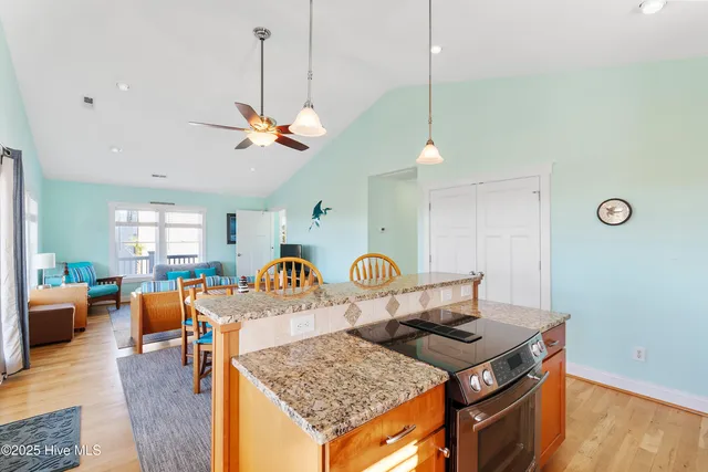 $599,995 | 139 Seagull Drive, Holden Beach, NC 28462