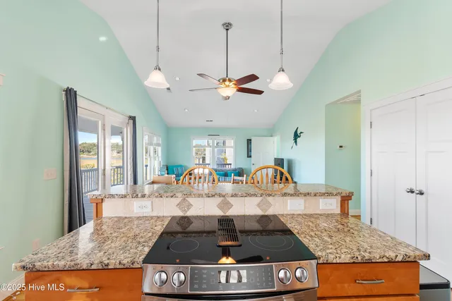 $599,995 | 139 Seagull Drive, Holden Beach, NC 28462