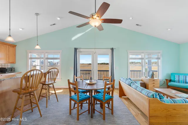 $599,995 | 139 Seagull Drive, Holden Beach, NC 28462