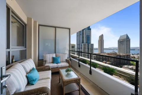 $3,950,000 | 645 Front Street, Unit 2002, San Diego, CA 92101