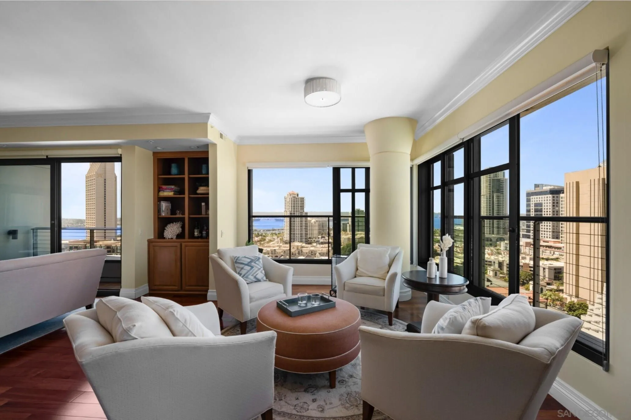 645 Front Street, Unit 2002 San Diego, CA 92101 - Photo 8 of 74