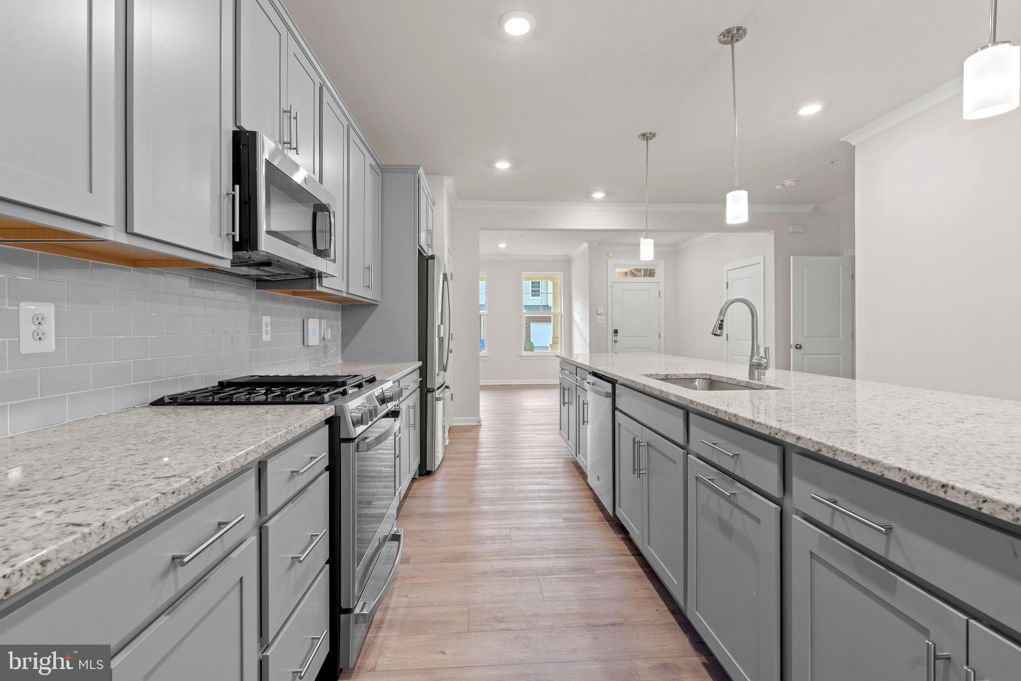12136 American Chestnut Road Bowie, MD 20720 - Photo 5 of 28 Gallery Image 5