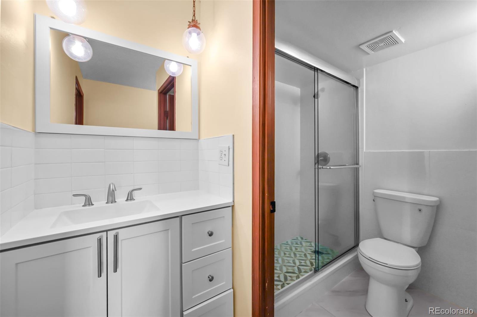 2 Adams Street, Unit 1507 Denver, CO 80206 - Photo 18 of 26