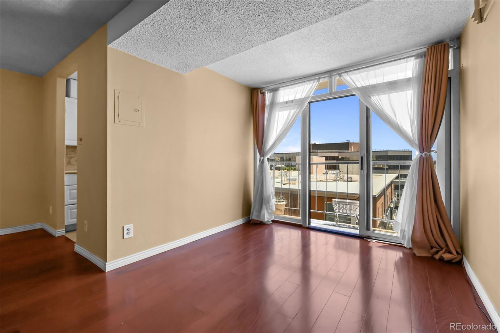 2 Adams Street, Unit 1507 Denver, CO 80206 - Photo 6 of 26