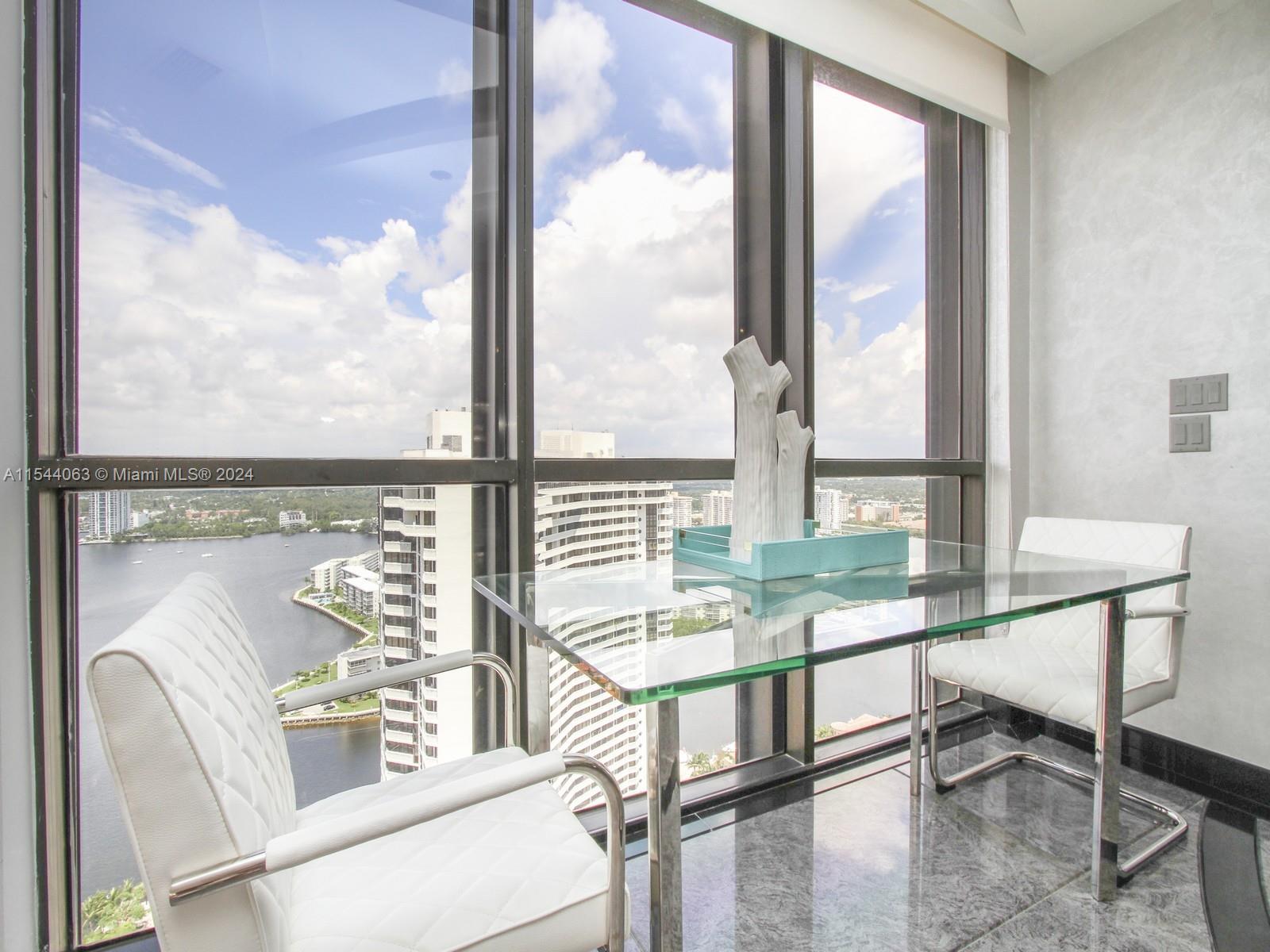 2000 Island Boulevard, Unit PH7 Aventura, FL 33160 - Photo 6 of 44