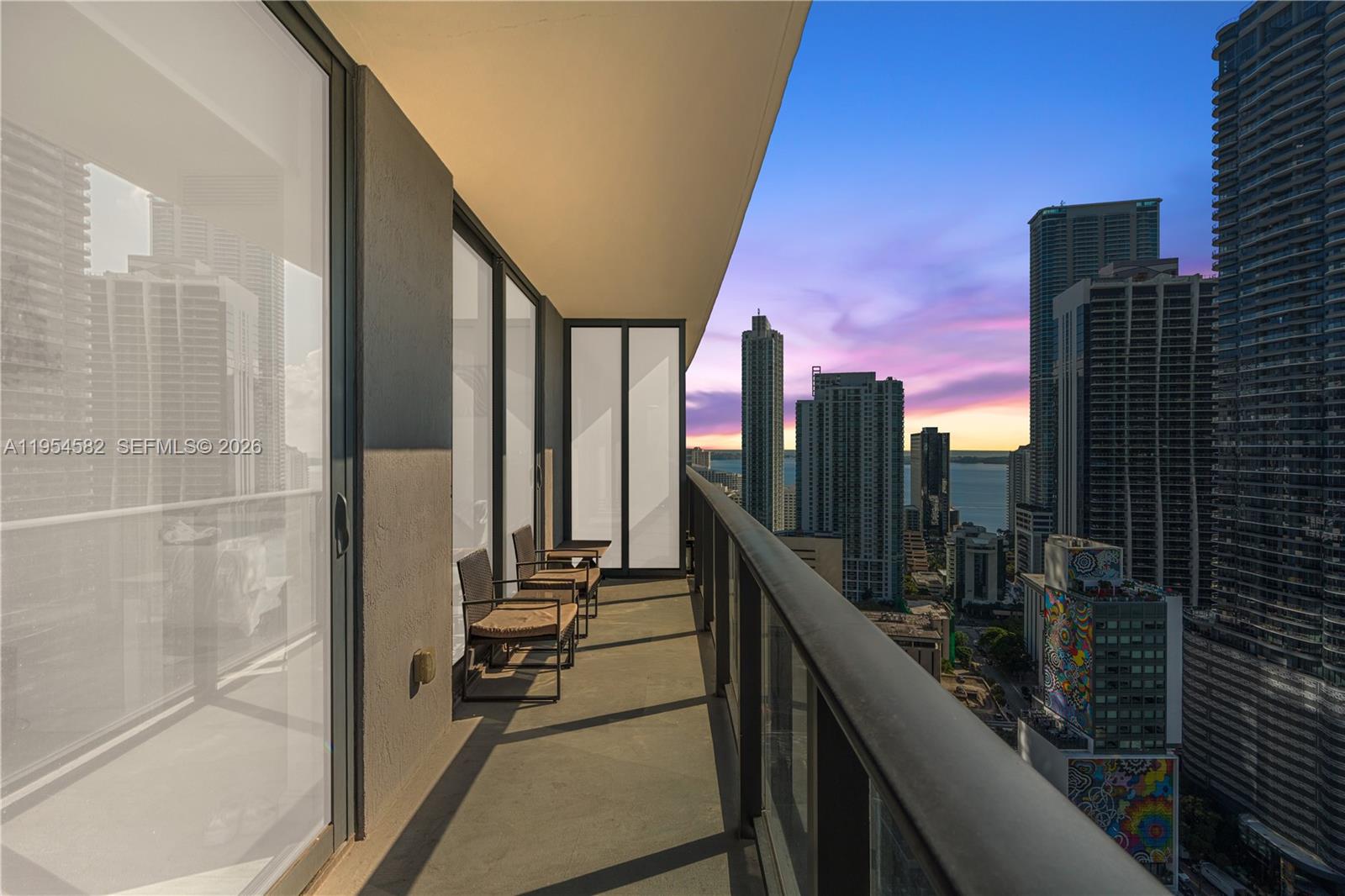 55 Southwest 9th Street, Unit 3005 Miami, FL 33130 - Photo 22 of 23