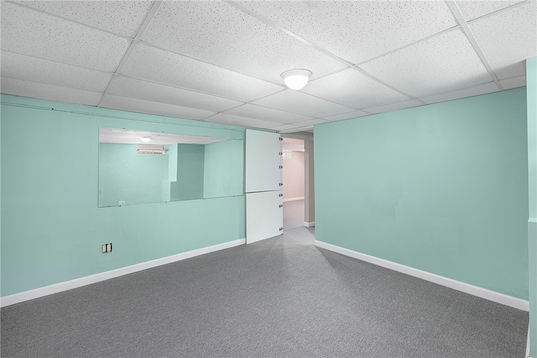 27 Stevens Road Cranston, RI 02910 - Photo 34 of 43