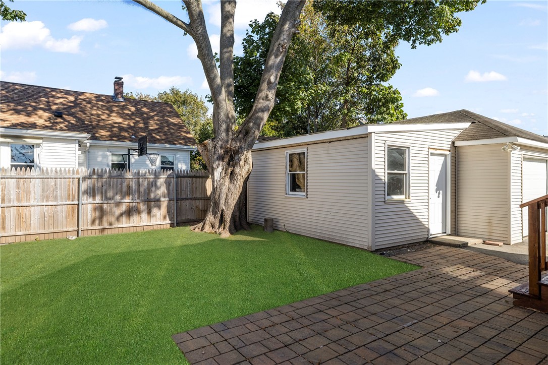 27 Stevens Road Cranston, RI 02910 - Photo 36 of 43