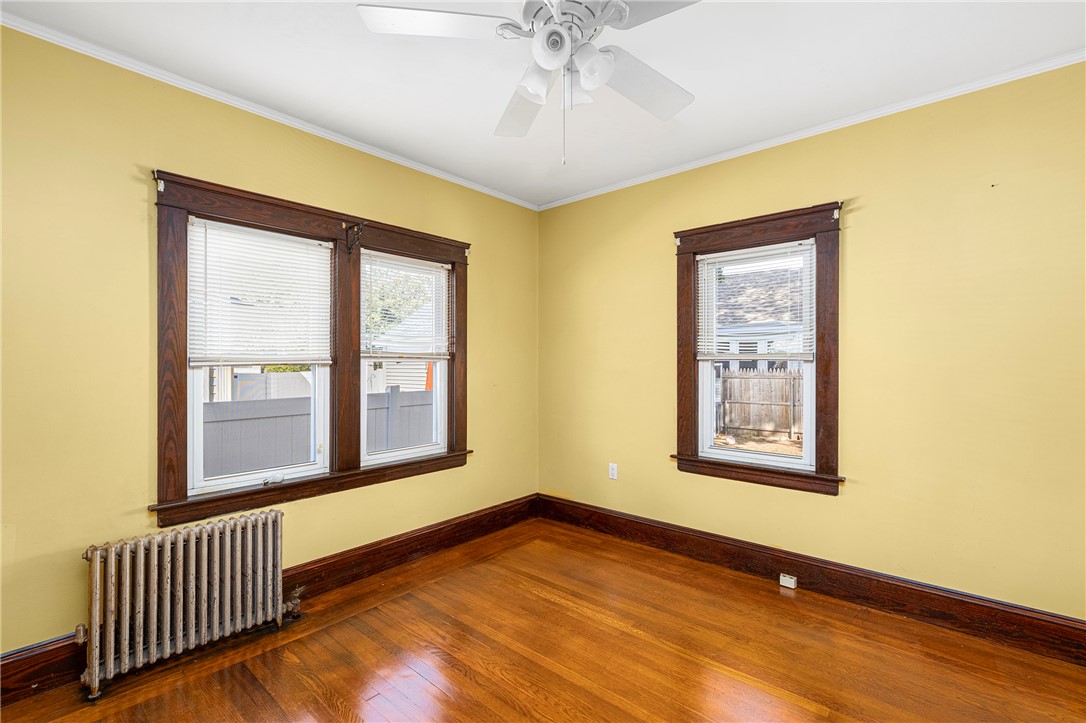 27 Stevens Road Cranston, RI 02910 - Photo 9 of 43