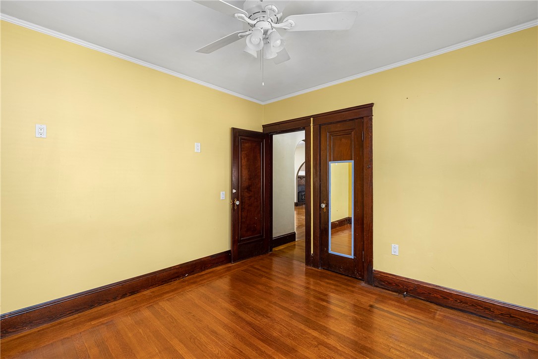 27 Stevens Road Cranston, RI 02910 - Photo 10 of 43