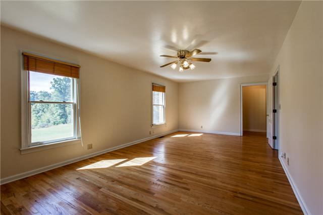 467 Sylvis Road Dickson, TN 37055 - Photo 8 of 20 Gallery Image 8