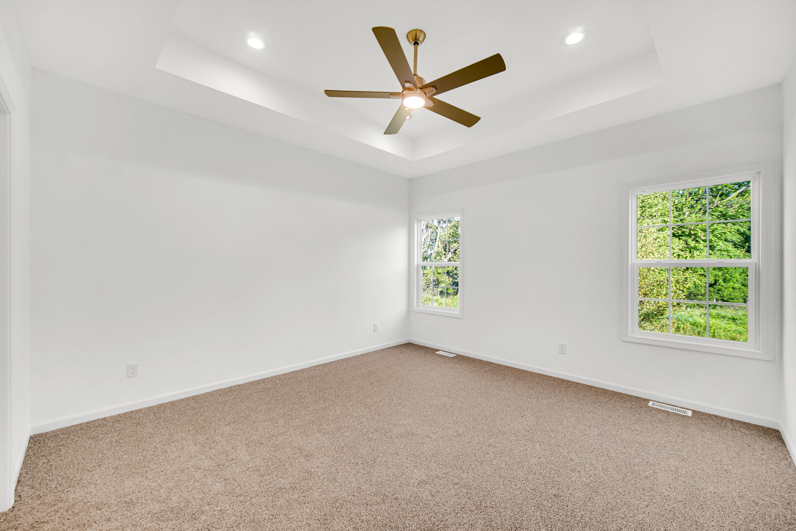 476 Magnolia Lane Chesterton, IN 46304 - Photo 12 of 20 1620x1080