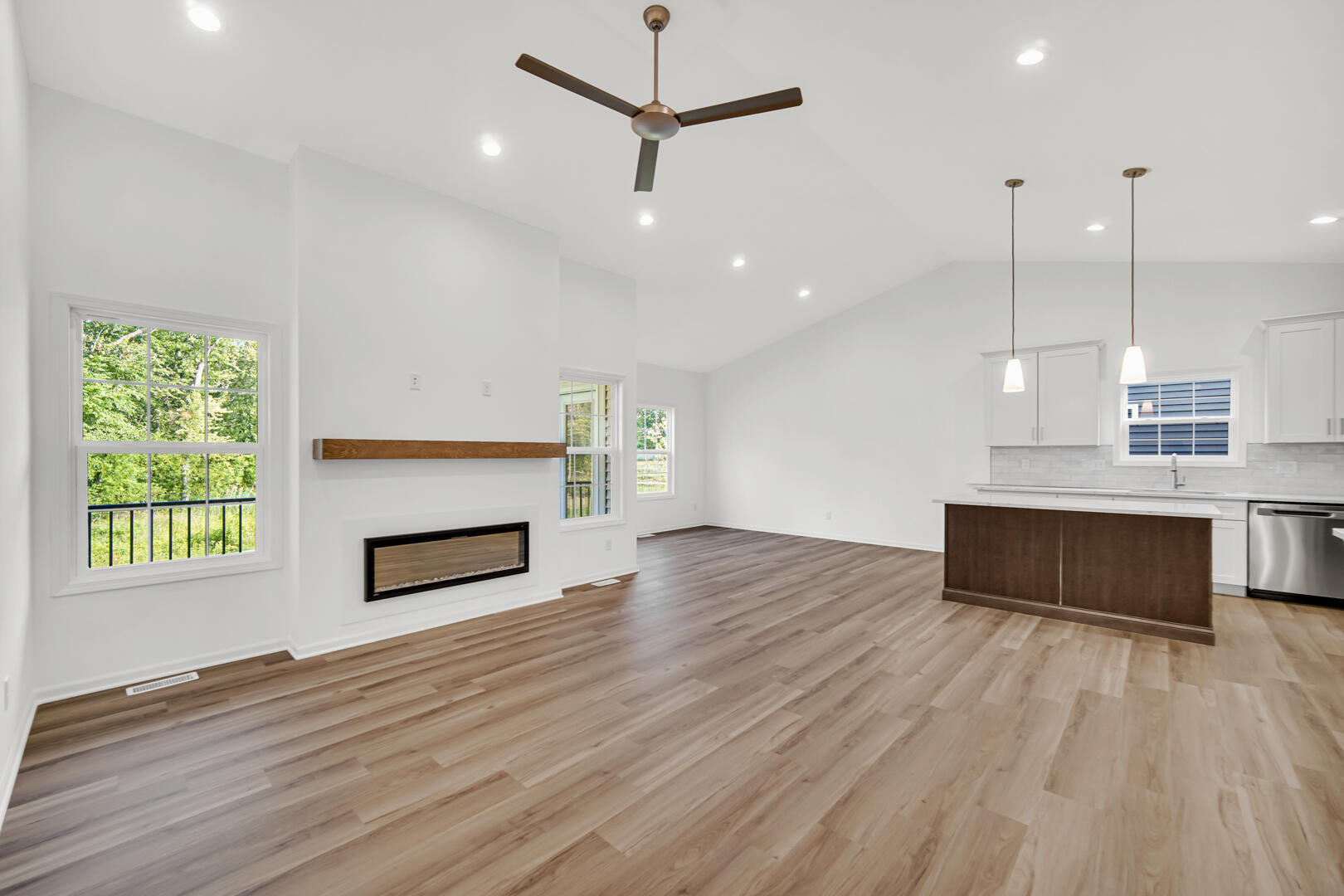 476 Magnolia Lane Chesterton, IN 46304 - Photo 2 of 20 1620x1080