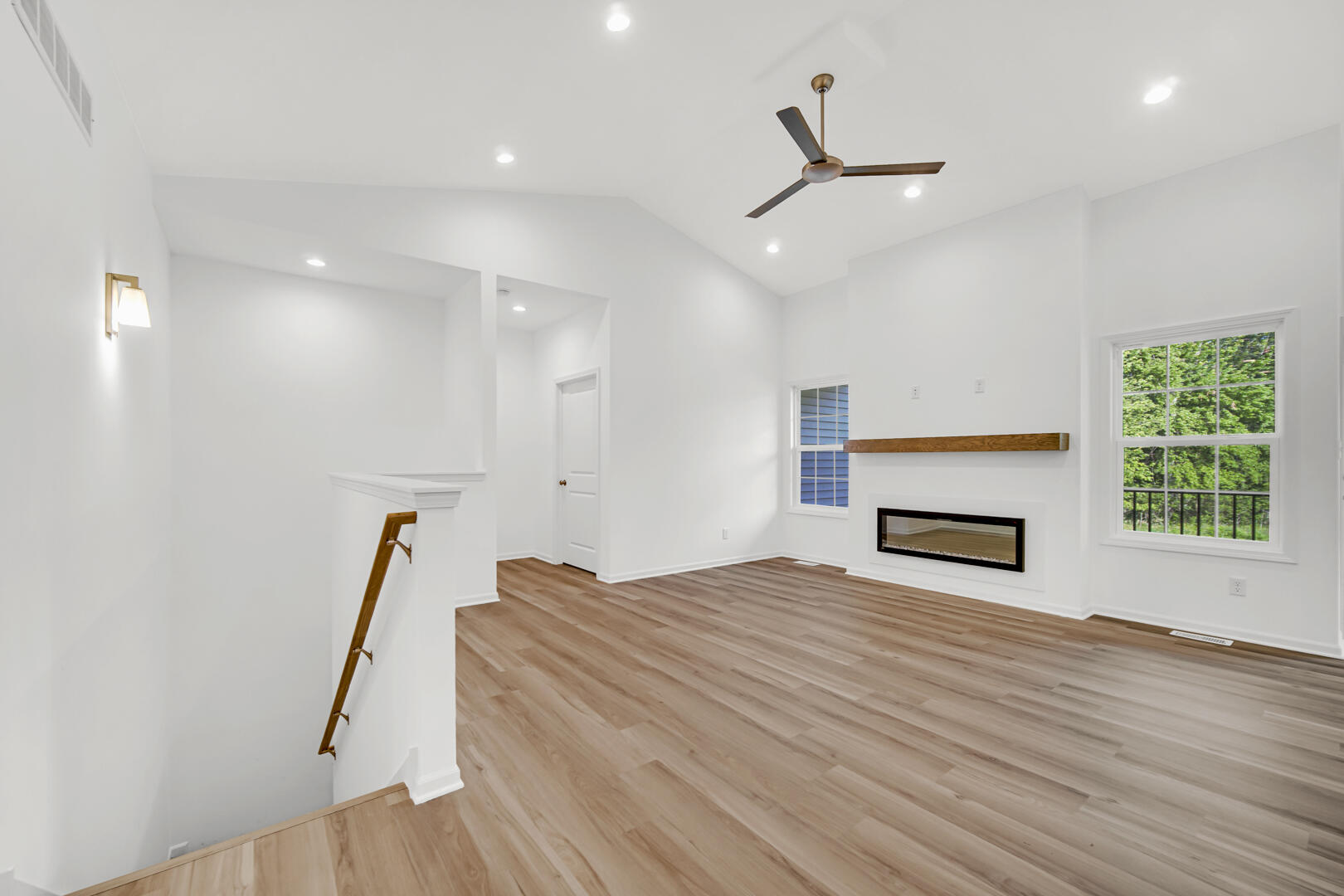 476 Magnolia Lane Chesterton, IN 46304 - Photo 4 of 20 1620x1080