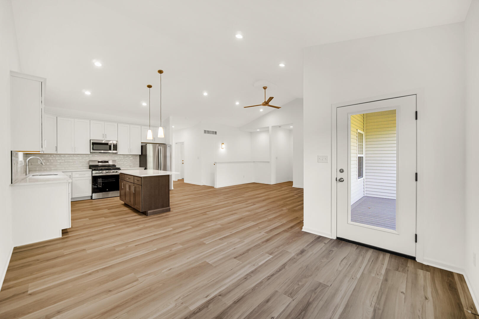 476 Magnolia Lane Chesterton, IN 46304 - Photo 6 of 20 1620x1080