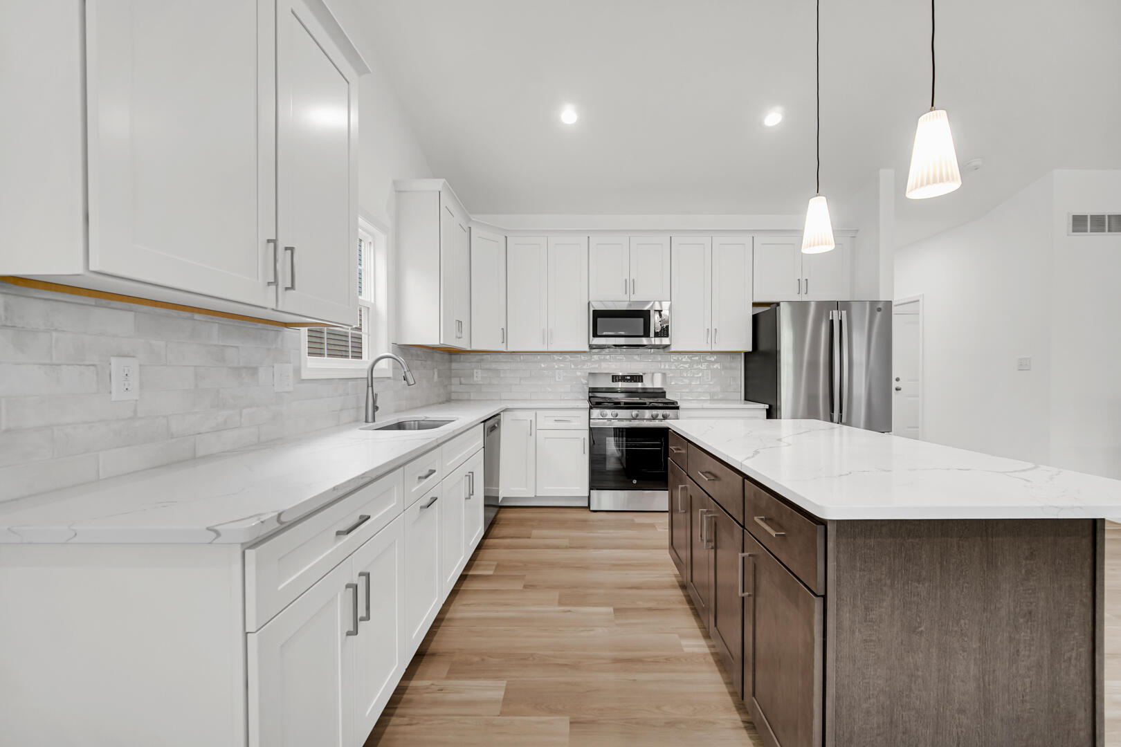 476 Magnolia Lane Chesterton, IN 46304 - Photo 8 of 20 1620x1080