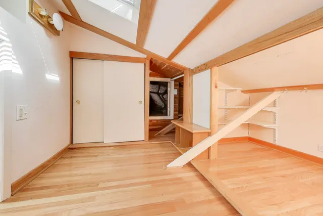 a view of an entryway