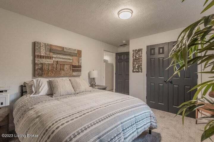 1695 Leathers Road Lawrenceburg, KY 40342 - Photo 31 of 73 31