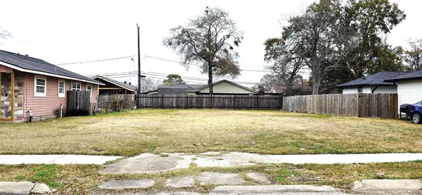 $79,500 | 2711 Norman Street, Pasadena, TX 77506