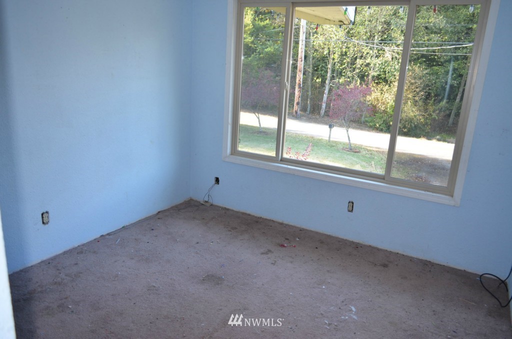 5824 Storr Road Ferndale, WA 98248 - Photo 7 of 11
