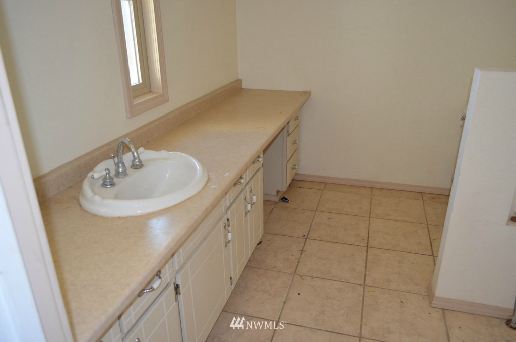 5824 Storr Road Ferndale, WA 98248 - Photo 10 of 11