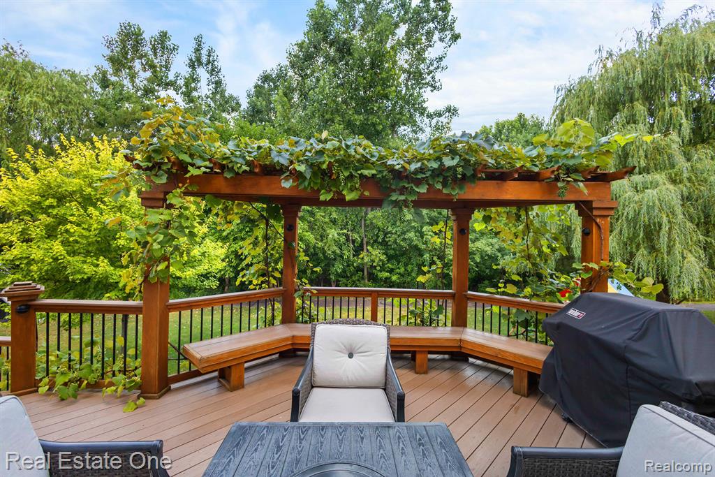 3446 Connors Drive Rochester Hills, MI 48307 - Photo 10 of 50