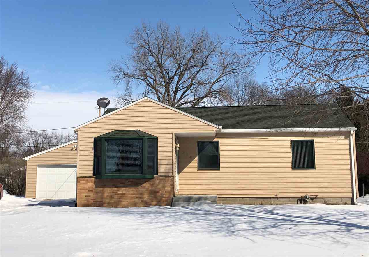 414 3rd Street Waterloo, IA 50702 - Photo 1 of 17 Gallery Image 1