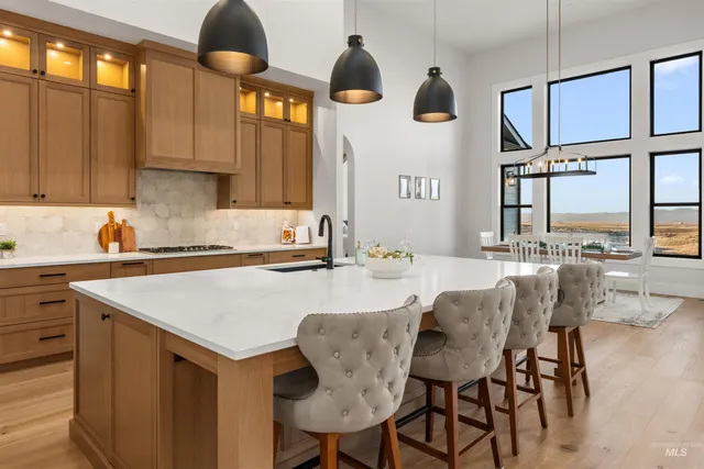 $1,949,900 | 225 East Cheatgrass Court, Boise, ID 83716