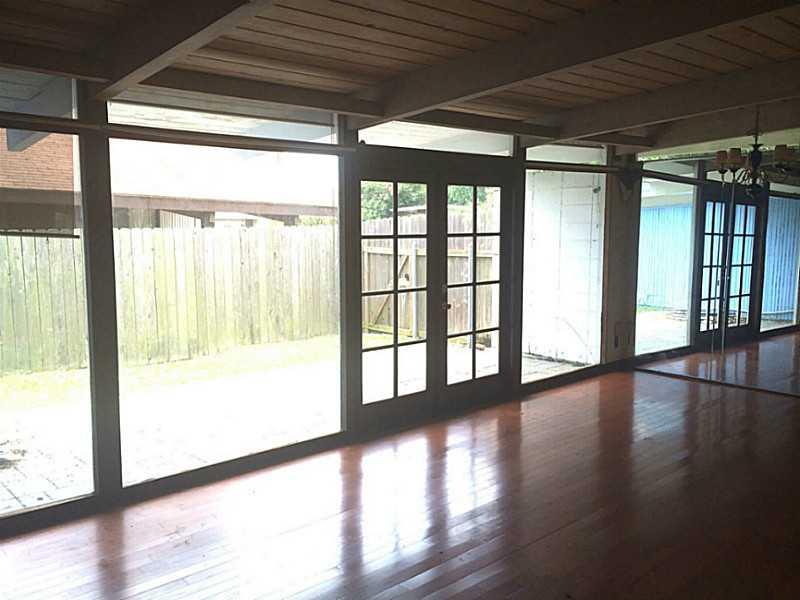 2821 Haring Road Metairie, LA 70006 - Photo 4 of 12 Gallery Image 4
