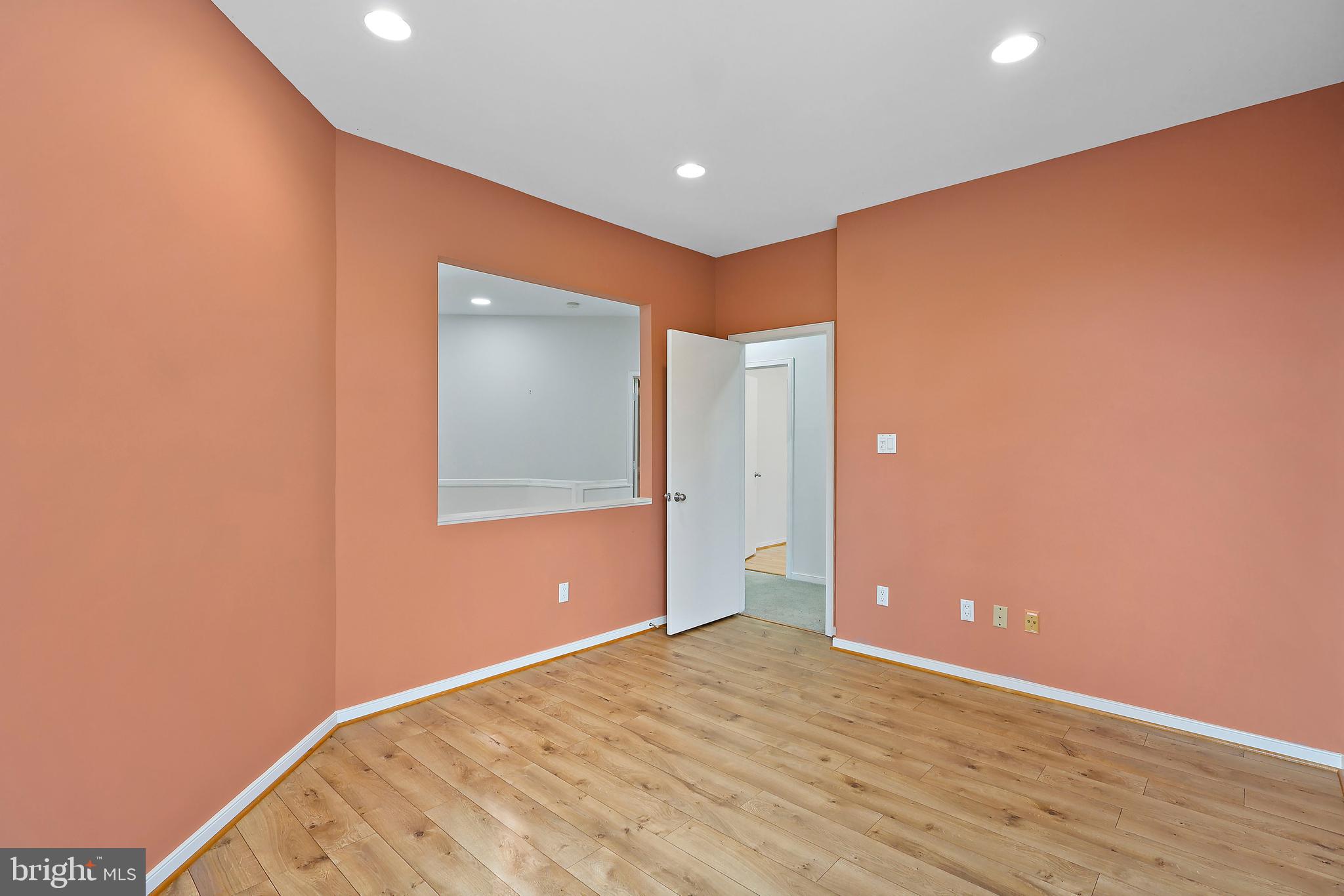 1460 Waterfront Road Reston, VA 20194 - Photo 39 of 63 a view of an empty room