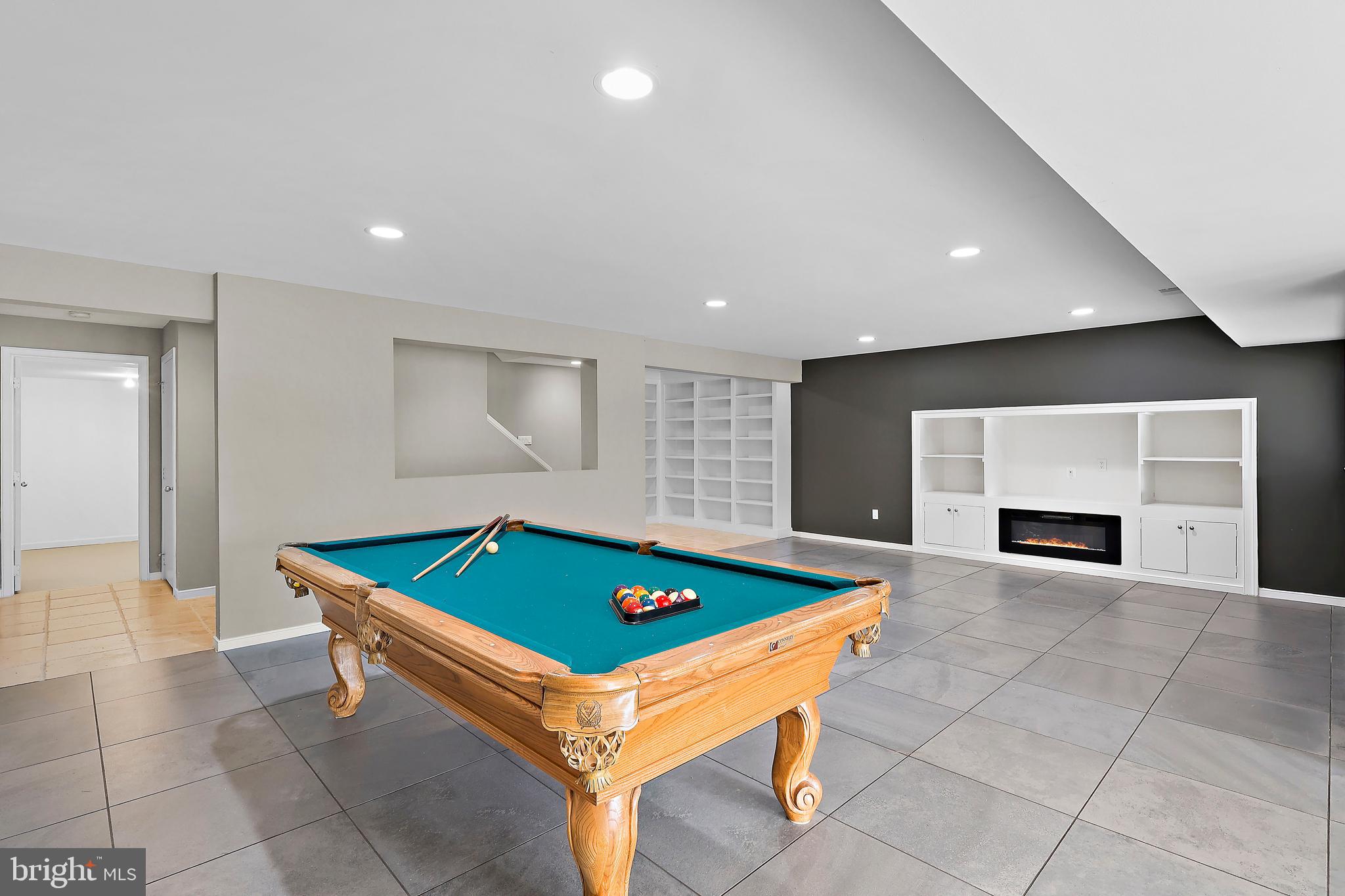 1460 Waterfront Road Reston, VA 20194 - Photo 47 of 63 a room with pool table and windows