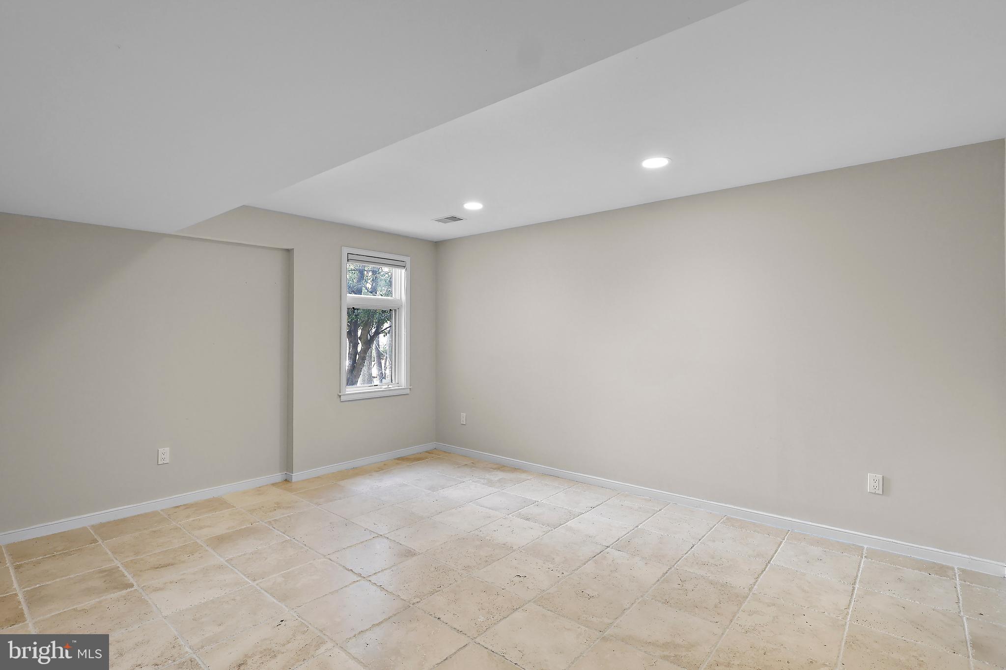1460 Waterfront Road Reston, VA 20194 - Photo 48 of 63 a view of an empty room with a window