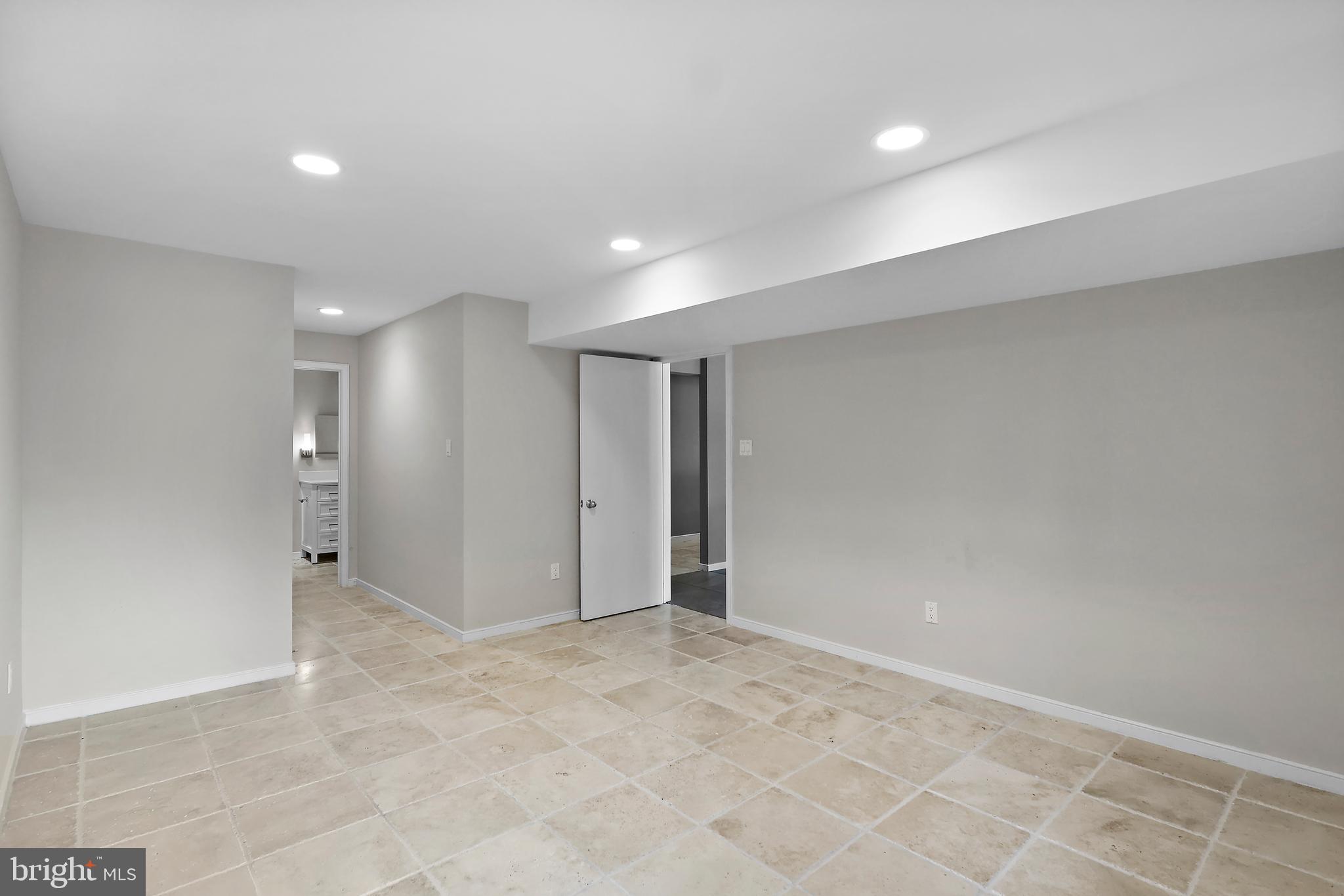 1460 Waterfront Road Reston, VA 20194 - Photo 49 of 63