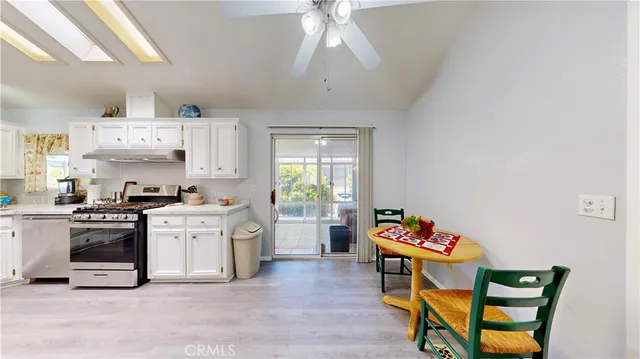 $299,000 | 1457 Martinique Drive, Hemet, CA 92543