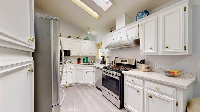 $299,000 | 1457 Martinique Drive, Hemet, CA 92543