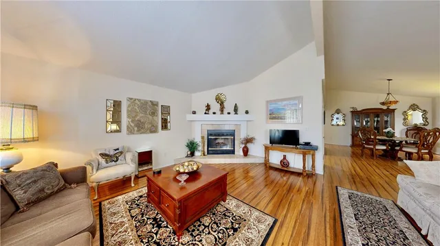 $299,000 | 1457 Martinique Drive, Hemet, CA 92543