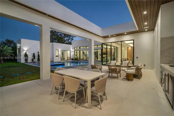 $5,195,000 | 11395 Southwest 88th Avenue, Miami, FL 33176