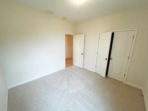 $369,900 | 200 Green Willow Drive, Oakland, TN 38060